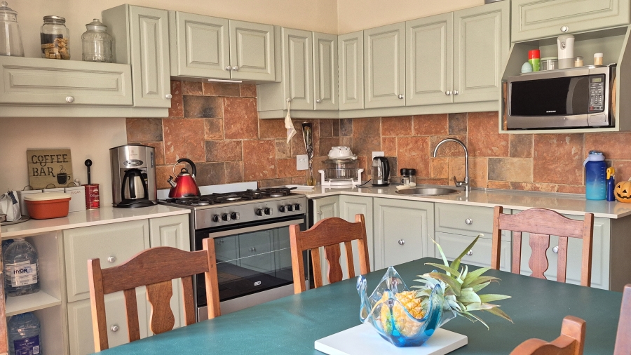 4 Bedroom Property for Sale in Strand North Western Cape